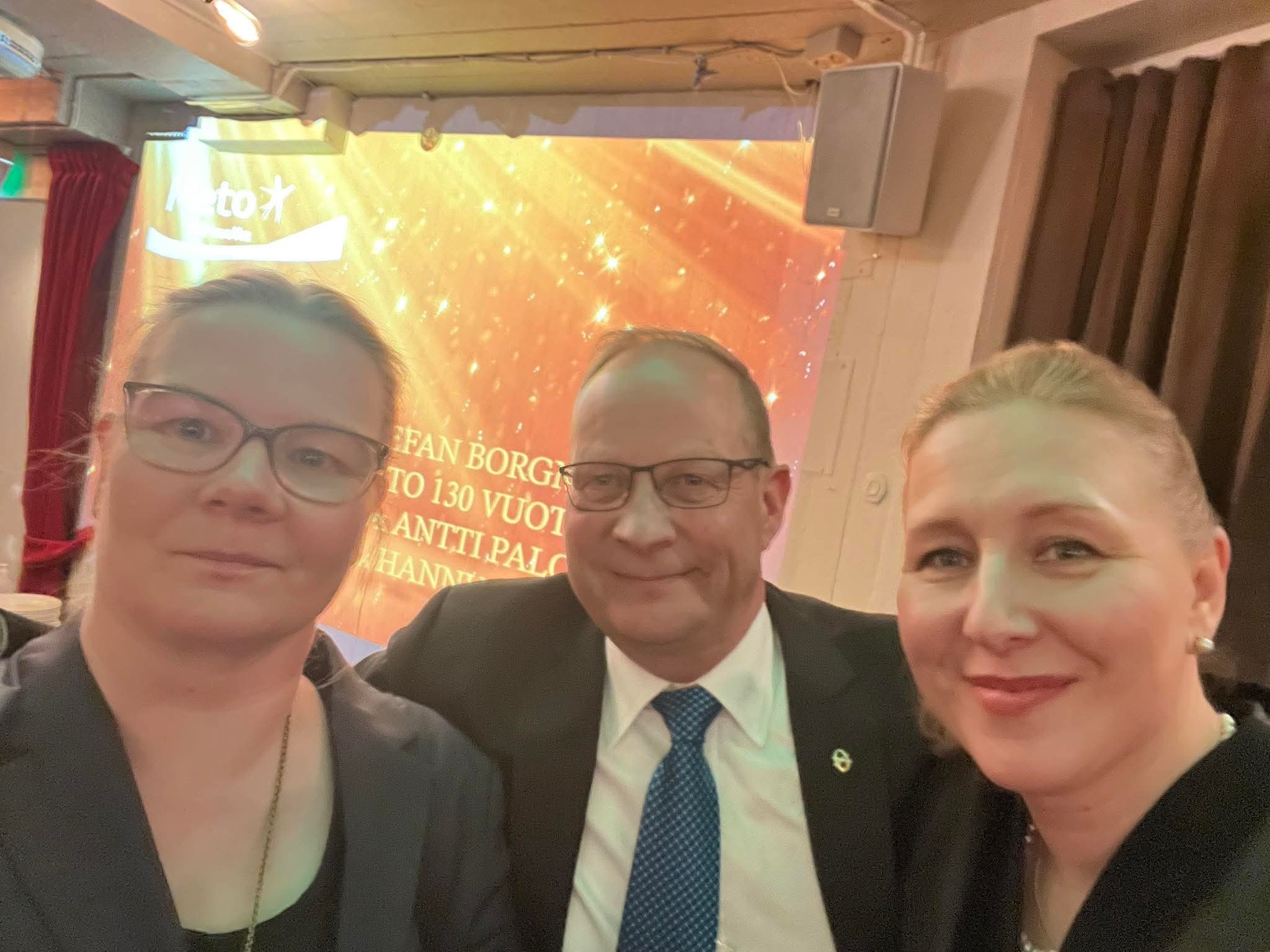 Meton Kaamosjuhlaa vietettiin Bottalla