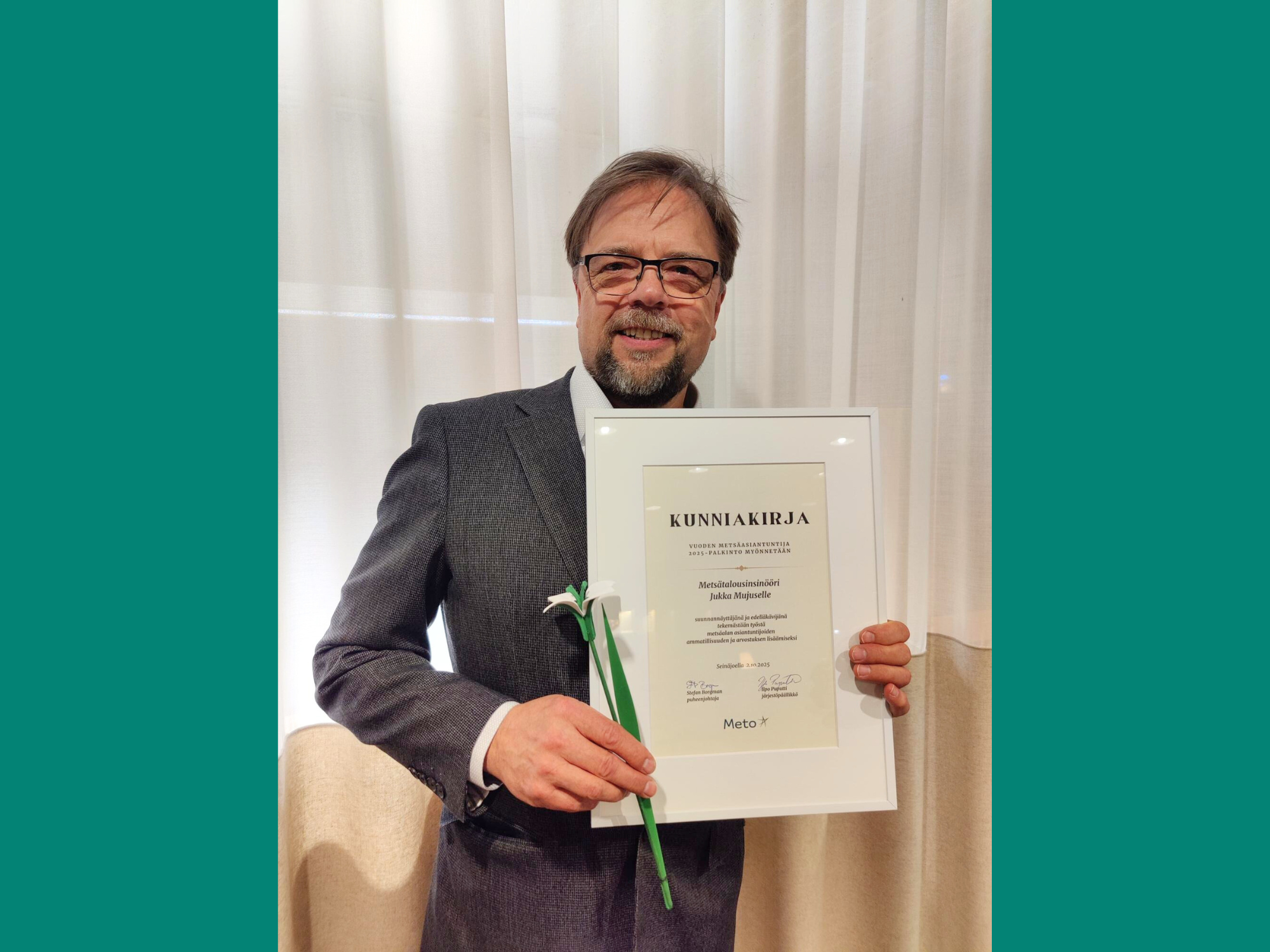 Vuoden Metsäasiantuntija -palkinnon saaja on Jukka Mujunen